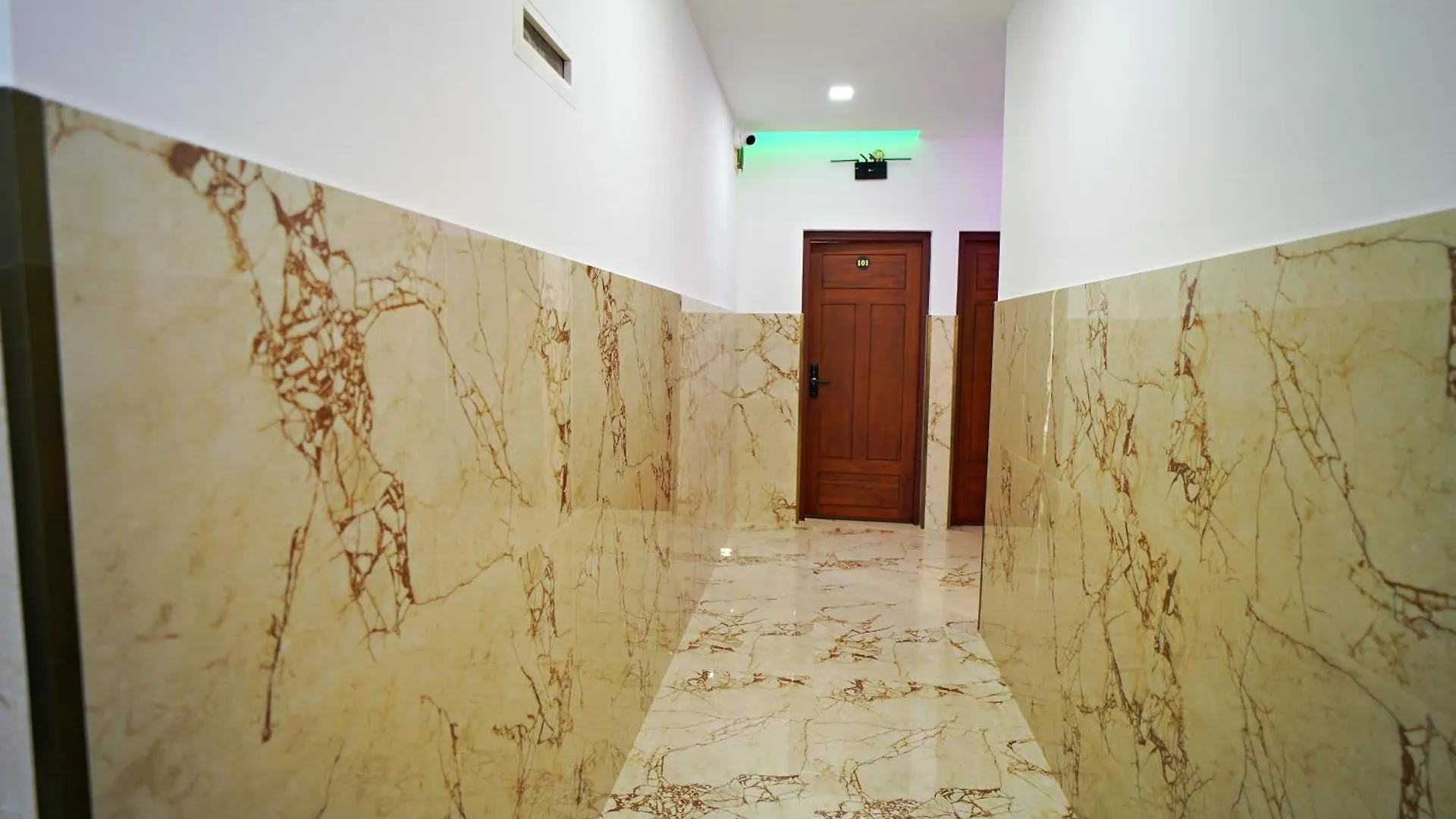 Gh Grand Park Hotel Angamali 0*,