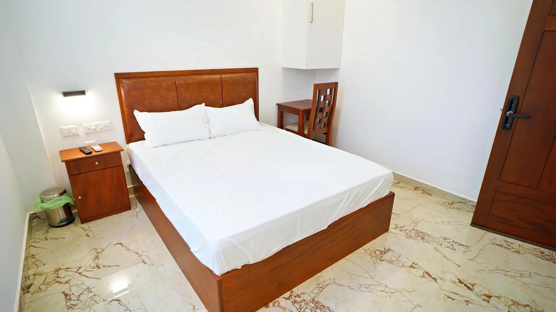 Gh Grand Park Hotel Angamali