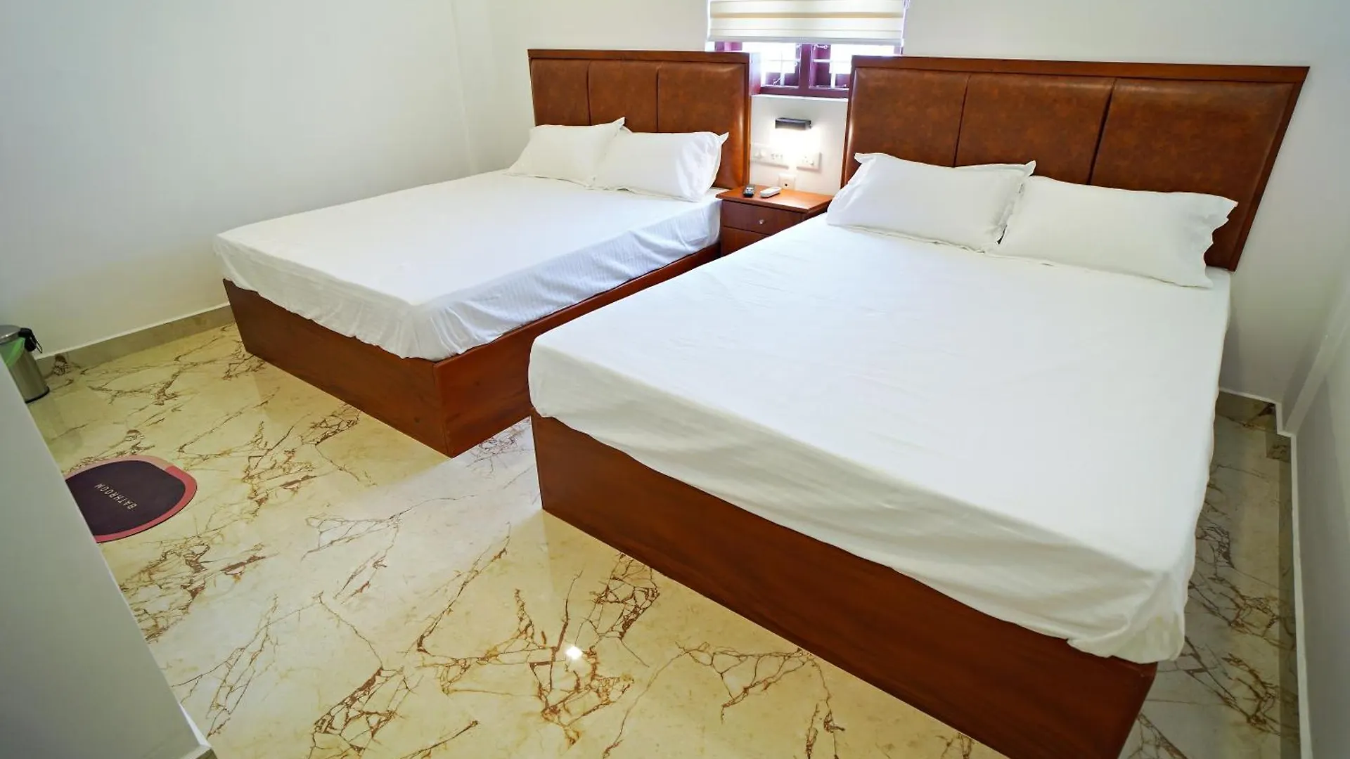 Gh Grand Park Hotel Angamali India
