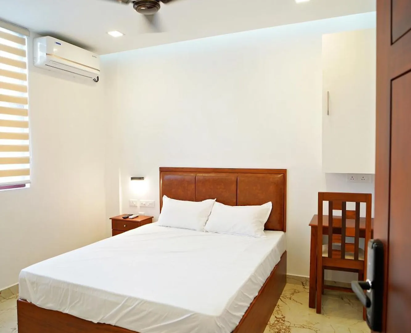 Gh Grand Park Hotel Angamali